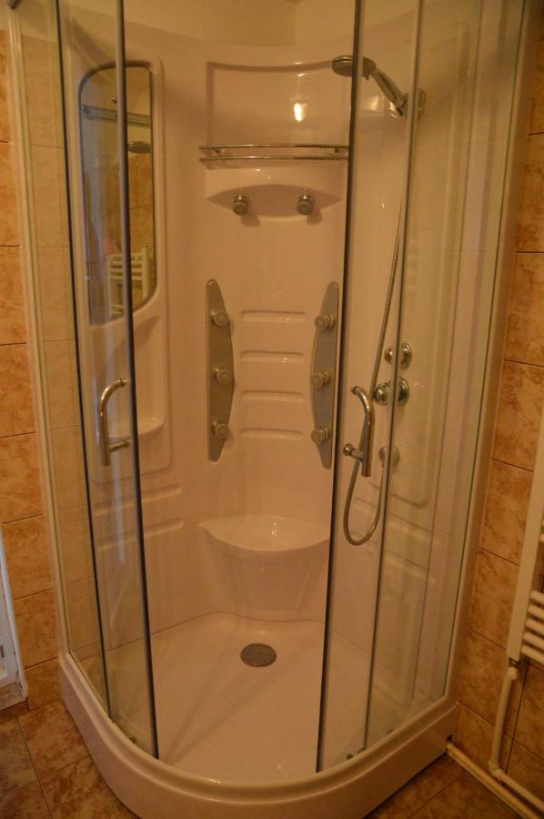 Baza Sportiva Adelina Hotel คุมปูลุง ภายนอก รูปภาพ